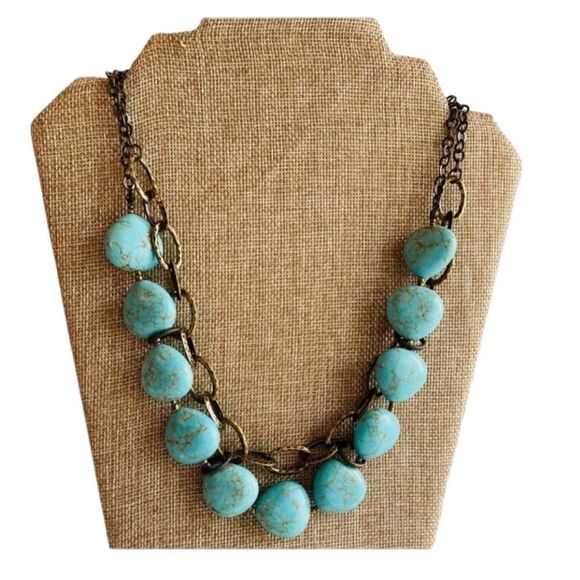 Premier Designs necklace    - Picture 2 of 4